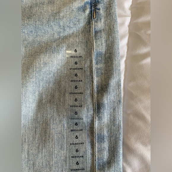 American Eagle Sz 6 Regular DREAMY DRAPE BAGGY WIDE LEG Jeans New with tags - Picture 3 of 8